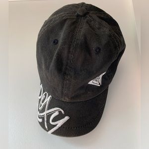 Short Billed Roxy Cap